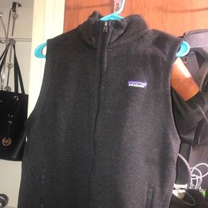 Patagonia vest!